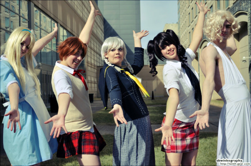 jontheangel:THROWBACK THURSDAYpersona 4, culture festival outfits at katsucon 2011! this was probabl