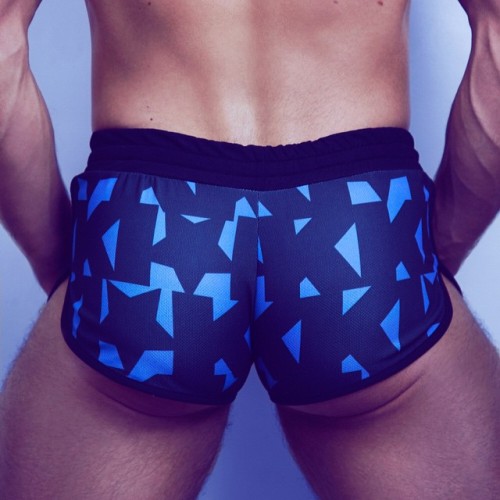 ohmymuto:  Troy for Kick Sagat. A fan favorite! 🏆🏆🏆 #exterface #kicksagat #francoissagat
