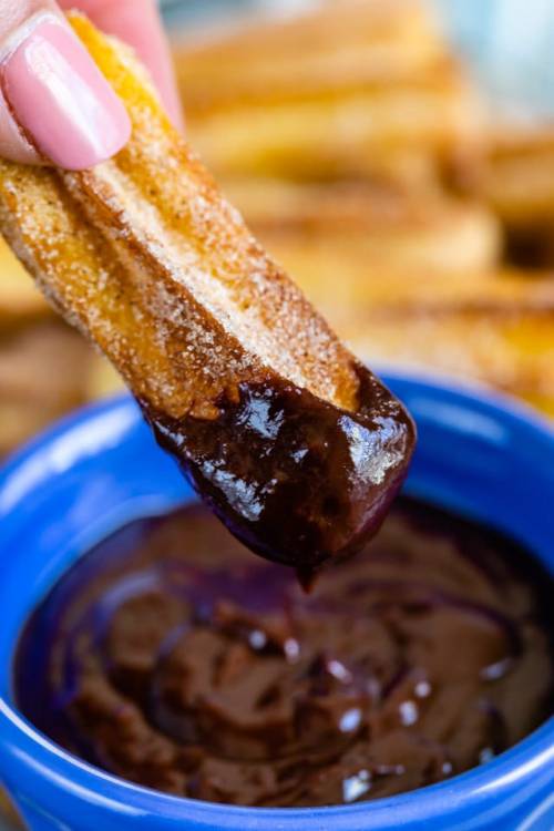 foodffs:Air Fryer Churros RecipeFollow for recipesIs this how you roll?