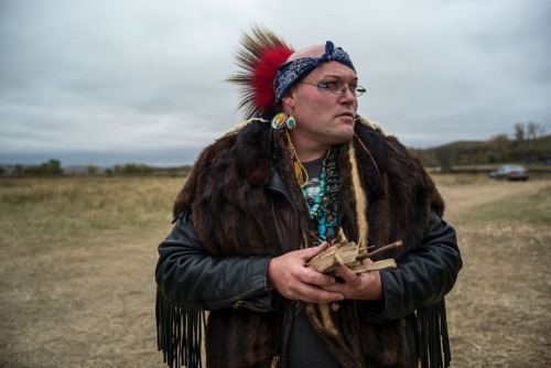 mixdgrlproblems:Portraits of the Faces of #NoDAPL