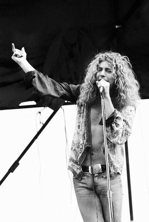 babeimgonnaleaveu:   Robert Plant photographed by Philip Morris in Australia, 1972.