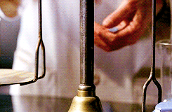 oliviapeter:  ten favorite fringe episodes: #5 / Jacksonville (2.15)  &ldquo;Well,