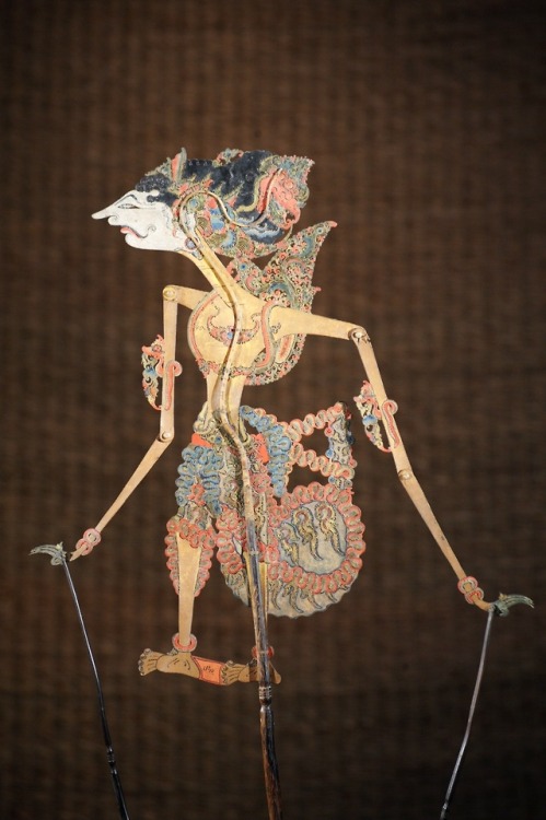 Wayang Kulit shadow puppet (Java, Indonesia, early 19thcentury).Wayang Kulit is the traditional art 