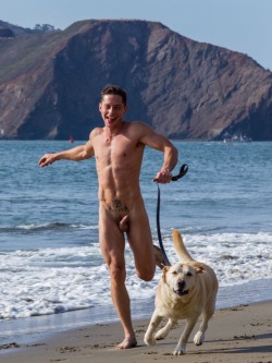 westtxhomo:  Naked Dog Running.