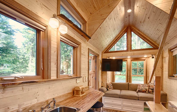 tinyhousedarling:  Hope Island Cottage - Fidalgo Island, WAFrom Tiny House For