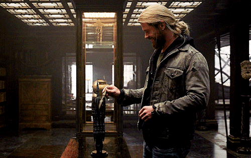 scm-wilson:Thor Odinson: Seductive God of Thunder