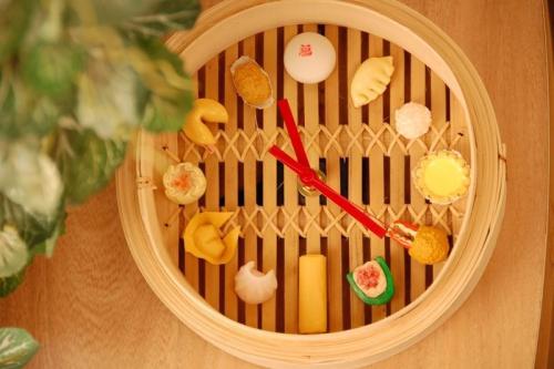 A dim sum clock - 5 Amazing Asian Gifting Ideas For Christmas You Never Knew