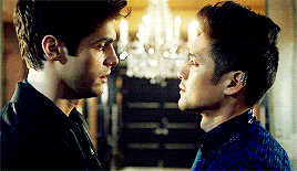 malecdaily: Top 17 Malec themes as voted by our followers:#3 - Cheek touches/caresses