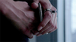petite-blonde-and-snarky:Sense8 1x01 → Limbic ResonanceI see them.
