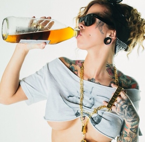 theperfectladies:  Madelyn Lance