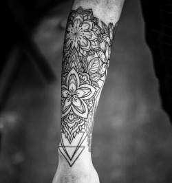 1337tattoos:    Dillon Forte  