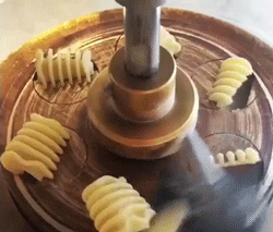 fencehopping:Extruding pasta