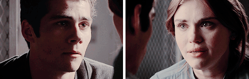 yeahstydia:  Stydia   staring at each other through the seasons 