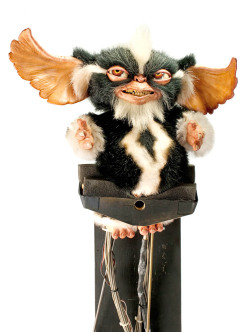 90s-movies-blog:  Gremlins 2 puppets 