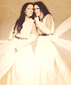 tarja-turunen:  Beautiful white dresses! 