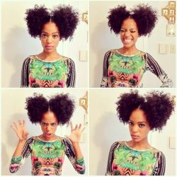 naturalhairqueens:Her afro puffs are so cute!