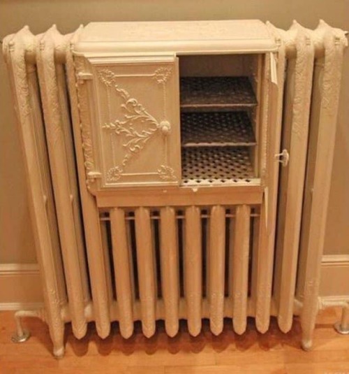 A Radiator In A Victorian House With Bread Warmer Built In