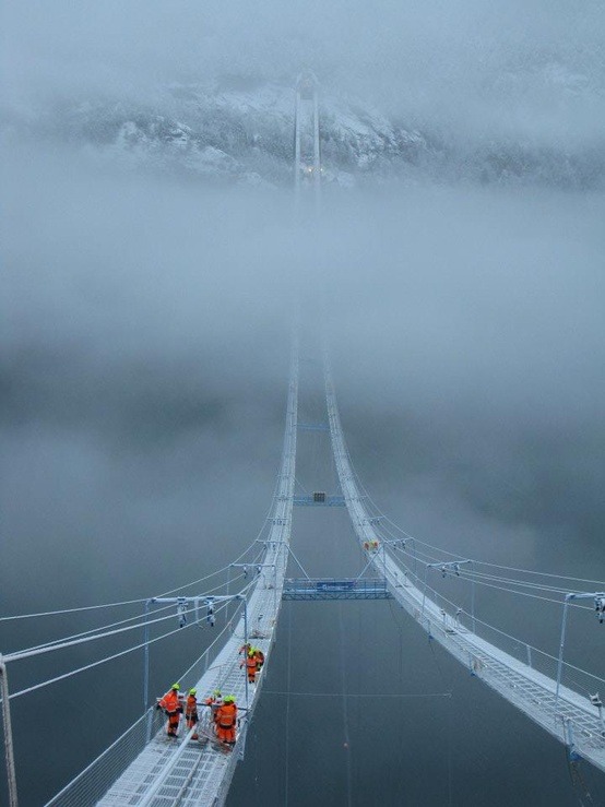 gimmeclues:  www.gimmeclues.tumblr.com | World Places, Cities &amp; Paradise