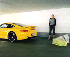 cosmicvoices:  StuttgartPova works hard + plays hard   