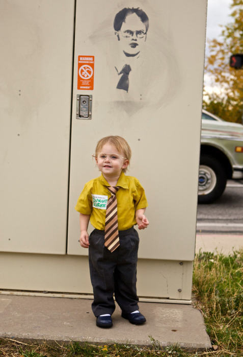 buzzfeed:  The only reason to have children is so you can dress them up right? 