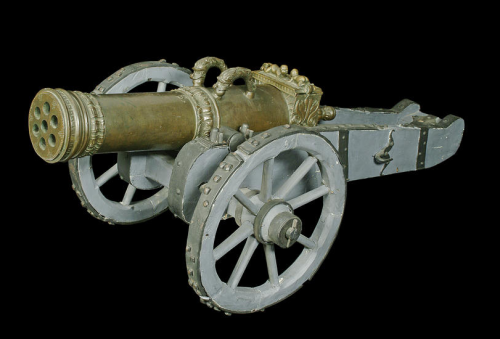 Rare multishot cannon originating from the Netherlands, 17th century.Sold at Auction: £26,400 (US$ 4