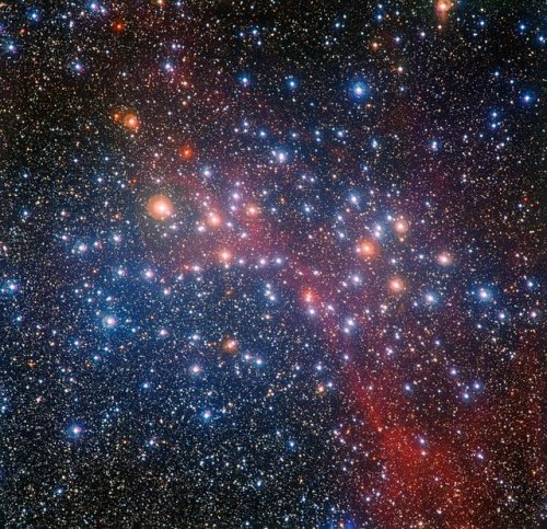 The colourful star cluster NGC 3532Credit: ESO/G. Beccari