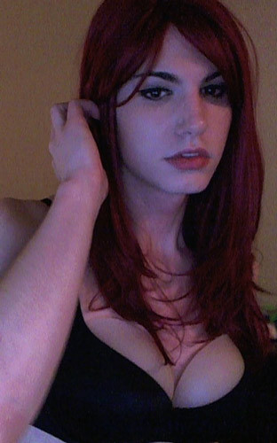 secretgurly:  wrathfullove:  <3 Kalindra  Awesome Kalindra as ever! She’s a goddess 💋💗💋💗💋💗💋💗