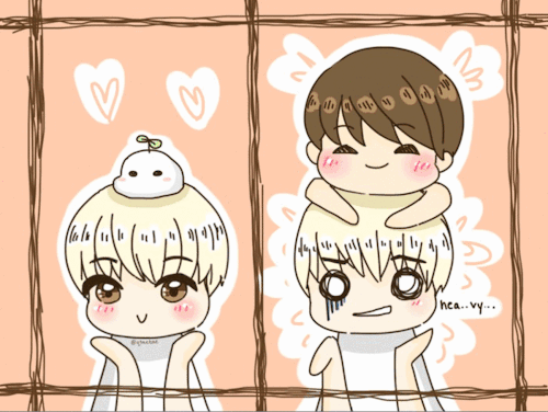 qtaetae:“yoongi always has something tiny and cute on his head” 