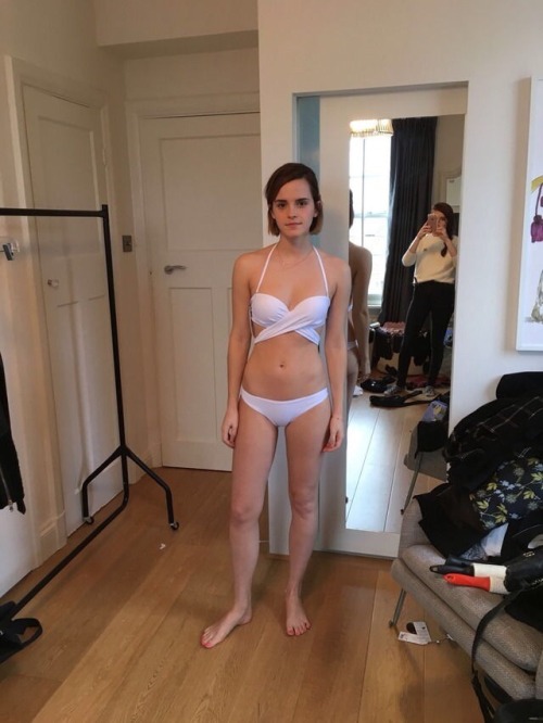 younghotteenpussy:  Emma Watson Phone Hack 2017!