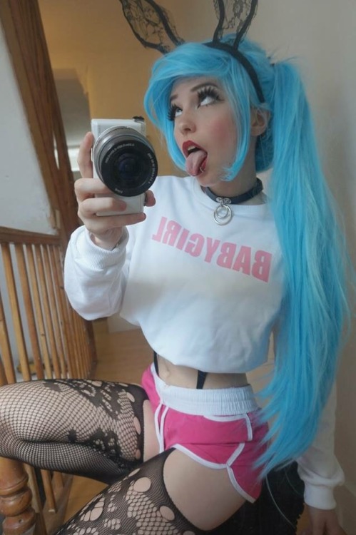 peachy-thighs:  ahegaonow:  Belle Delphine  Can we all just take a minute to appreciate what an absolute CUTIE she is!? 😱💕 I’m in love with her and her style it makes me so jealous! 😭💕