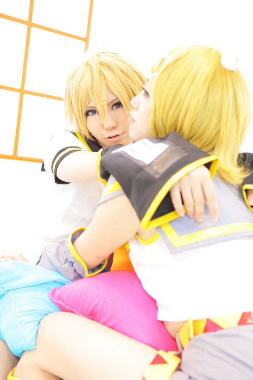 Porn Pics Vocaloid - Len & Rin Kagamine (Ivy) 1