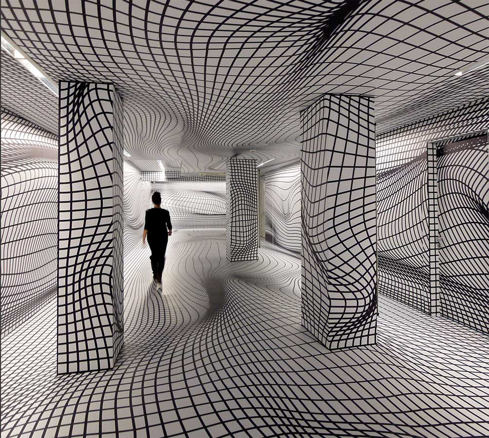 itscolossal:Vertigo-Inducing Room Illusions by Peter Kogler