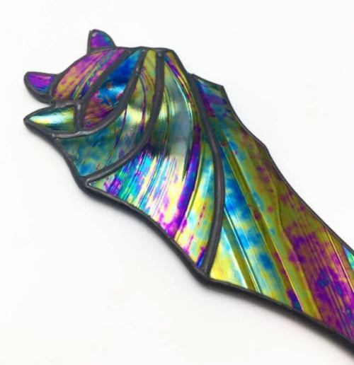 sosuperawesome:  Stained Glass Snoozing Bats  The Pomegranates Crown on Etsy See our #Etsy or #Stain