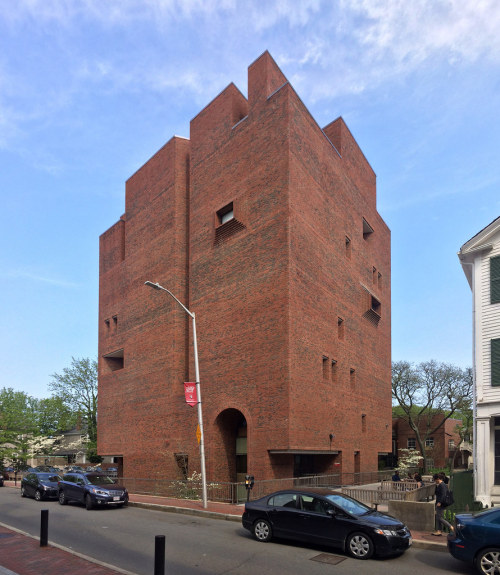 De Roy E. Larsen Hall, een kunst, architectuur en Ingenieursbibliotheek bij de Harvard University. E