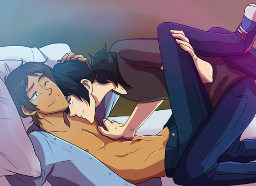 This is my Secret Valentine organised by @vldita ! I never made a full color-Klance before, and