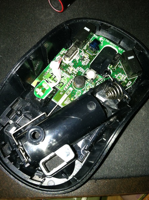 logitech mouse reset button logitech mouse reset button