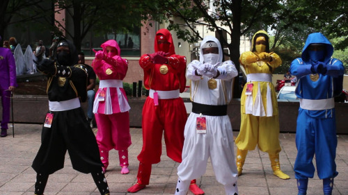 superheroesincolor:    Morphin’ Power Rangers! #Cosplay“My friends and  brownsugaoutlaw as Yellow Ranger”  Submitted by thenidaime (White Ranger)    [ Follow SuperheroesInColor on facebook / instagram / twitter / tumblr ]   