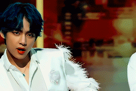 BOY WITH LUV
