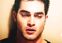 embracethings:Come on, come onPut your hands into the fireCome on, come on 