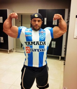 muscle-addicted:  Bruno Moraes Cunha