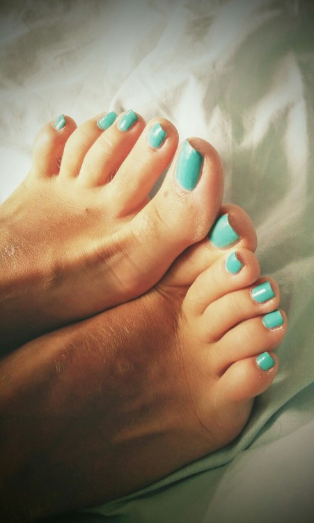 footsiepattes: They’re ready for a kiss !