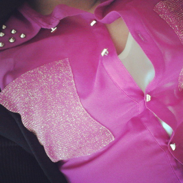 #pink #blouse #studs #gold #instagold