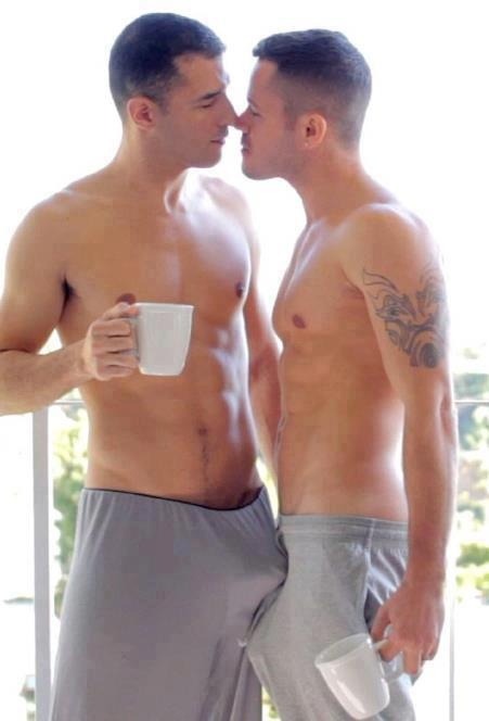 absoluterik:  For underwear lovers on http://www.theUnderwearPower.com One gay kiss