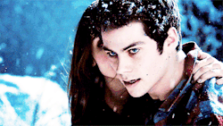 niggletsune:  shiftsideways:  niggletsune:  Teen Wolf AU || Alpha!Lydia and Beta!Stiles  #this is kinda hot #like lydia turned stiles cause he was weak and she knew he would devote himself to her #cause he thought his dad was dead and really how was stile
