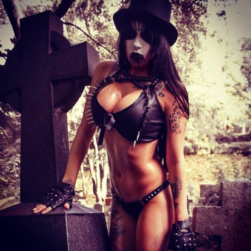 toxicvisionclothing:  King Diamond plays in Toronto on Saturday! I am ready. #newcollection #toxicvision #kingdiamond