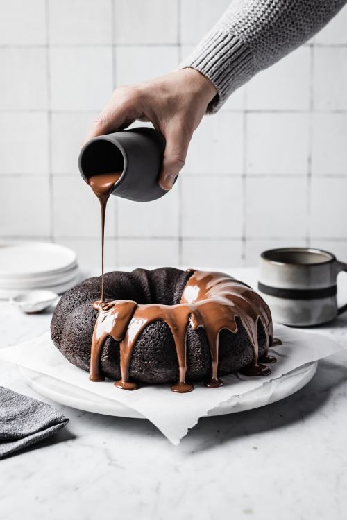 sweetoothgirl:  Chocolate Olive Oil Bundt