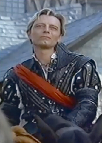 recycledmoviecostumes:This doublet is a great example of how high definition television has greatly 