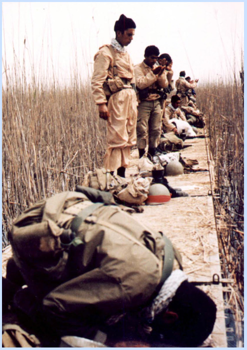 sharper-and-bigger: fnhfal: Iran-Iraq War   The Iran-Iraq war was an unspeakable atrocity. It has al