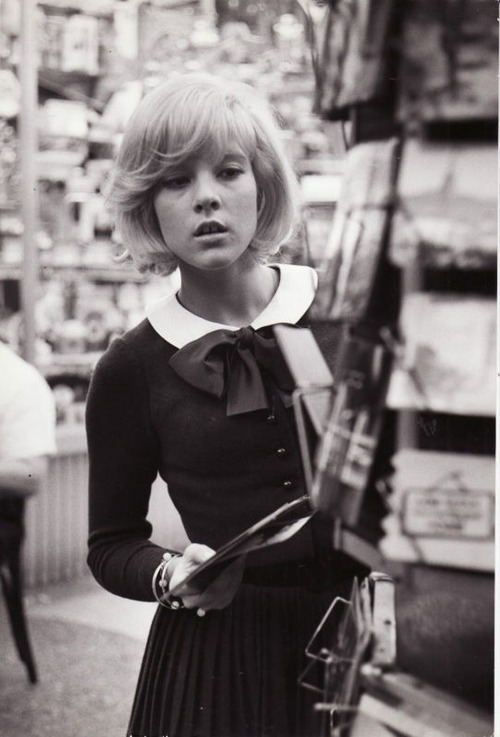 semioticapocalypse:  Sylvie Vartan. 1964  [::SemAp FB || SemAp::] 