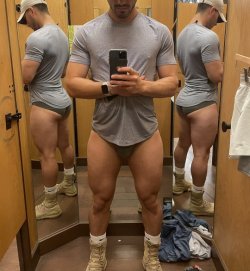 footballsweetcheeks: